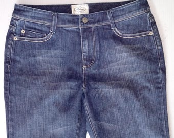 Unused Size 6S White House Black Market BLANC Jeans Dark Wash Bootcut Women's Distressed
