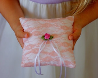 Ring cushion, pink,bluish,white,lace