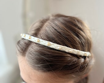 Communion hair accessories, headband in ivory with satin ribbons and pearls