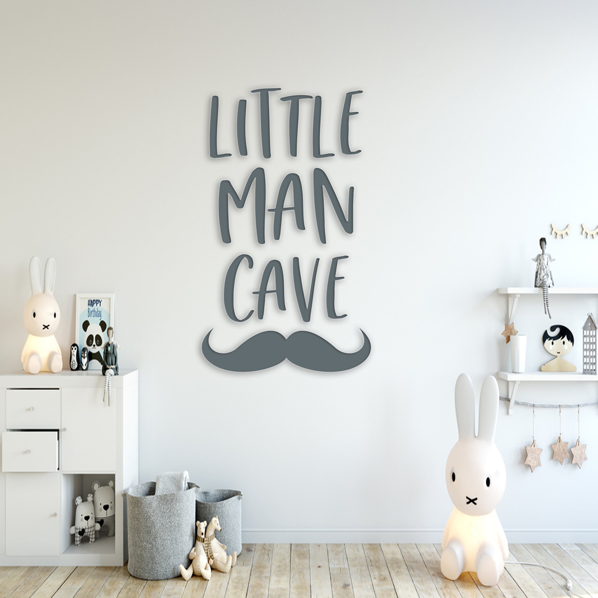 Cartello In Legno Decorazione Spaziale Little Man Cave | 20x30 Cm | Tema Spazio | Per Cameretta Ragazzi | Regalo Divertente