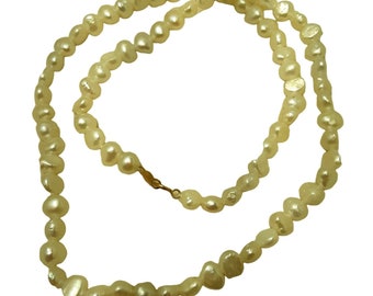 Boroque Irregular Pearl Necklace 17" Irregular Shaped 14k Yellow Gold Clasp Vtg