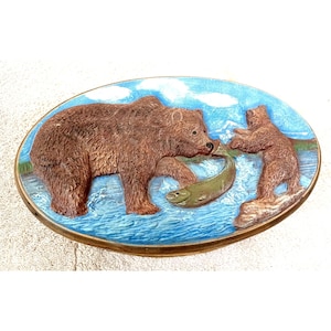 Vtg Ceramic Handmade Hand Painted Oval Grizzly Bear Trinket Box 9&quot;x5&quot;x3&quot; Alaska