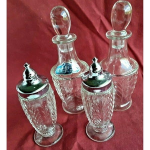 Vintage ~ Jeannette Glass Co Lot of 4 Vinegar Oil Cruets & Salt Pepper Table USA