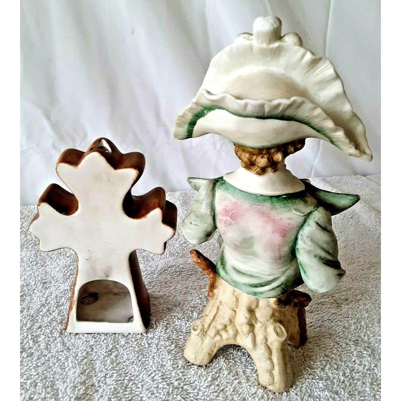 figurines ceramic