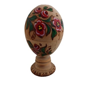 Vtg Handmade 3.25&quot; xWood Egg Trinket Box w/Pedestal 1980&#39;s Floral Red Blue