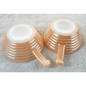 Behandeld 2 Soep kommen FIRE KING Peach Luster Anchor Hocking Bee Hive Pattern USA