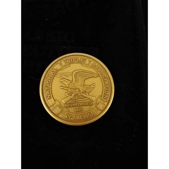 激レア】ナリタブライアン ゴールドプレート Amazon.co.jp