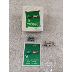 Set of 2 NIB New 1.5&quot; Mini The General Locomotive Tender Train Ornaments &#39;02 Vtg