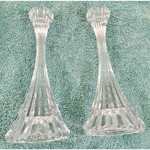 2 Vintage Crystal 8&quot; x 3&quot; Candlestick Holders Ribbed Faceted Stems Taper Candle
