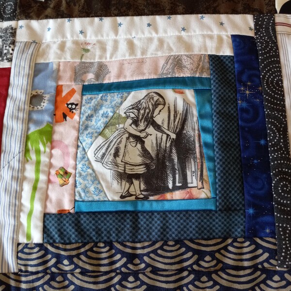 Alice in Wonderland Quilt no. 8
