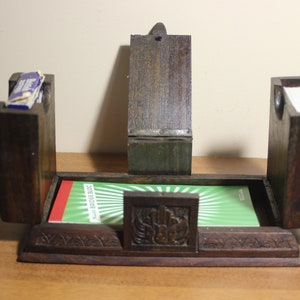 Vintage aus Holz geschnitzter Spielkartenhalter / Bridge-Set-Karten, Vintage-Karten, Kartenbox