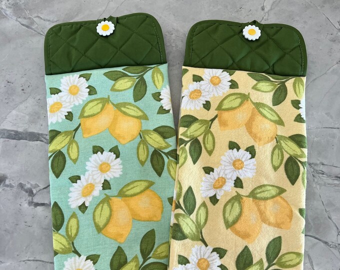 Hanging Kitchen Towels With Lemons and Daisies, Pot Holder Top Hanging