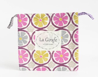 Floral Beach Tote: Cotton Swimsuit Bag with Waterproof Lining
