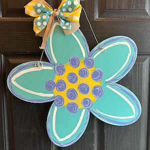 Whimsy Flower, Daisy Door Hanger, Whimsy Daisy Door Hanger, Spring Door Hanger, Summer Door Hanger, Flower Door Hanger, Wood Door Hanger