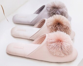 pom pom slippers for girls