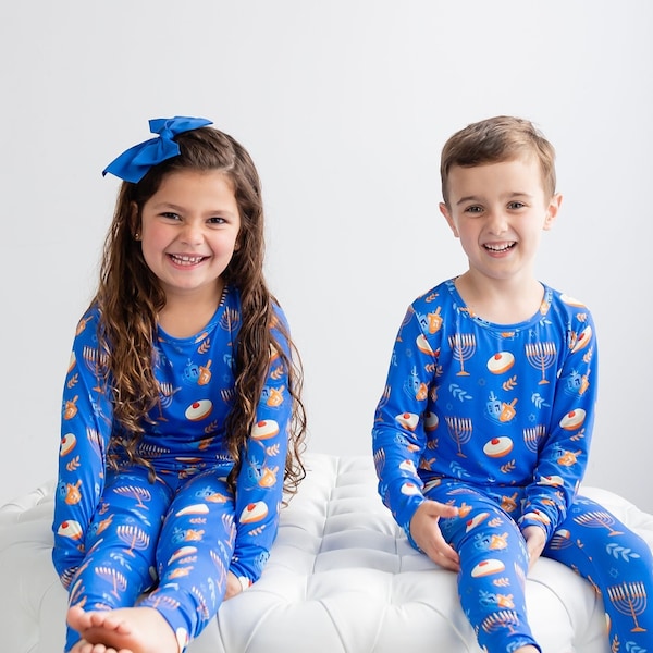 Kids Hannukah pajamas/ Hannukah pjs for kids/ children Hannukah gift/ Hannukah outfit for kids/ Toddler Hannukah outfit/ Festival of lights