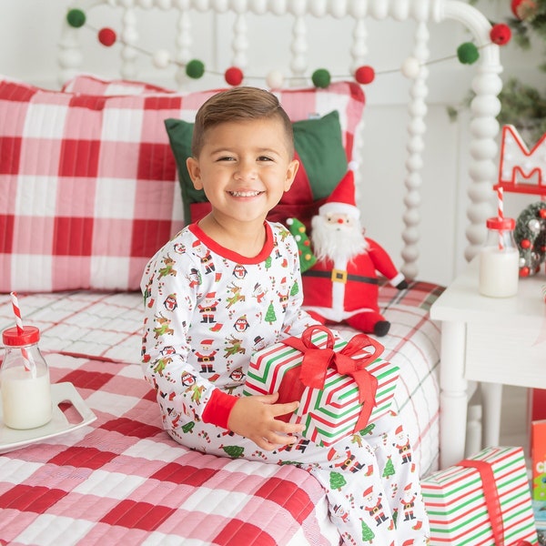 Boys Christmas pajamas/ Christmas pjs for boys / Christmas jammies for boys / baby boy pajamas for Christmas/ Boys Santa Clause Pj's