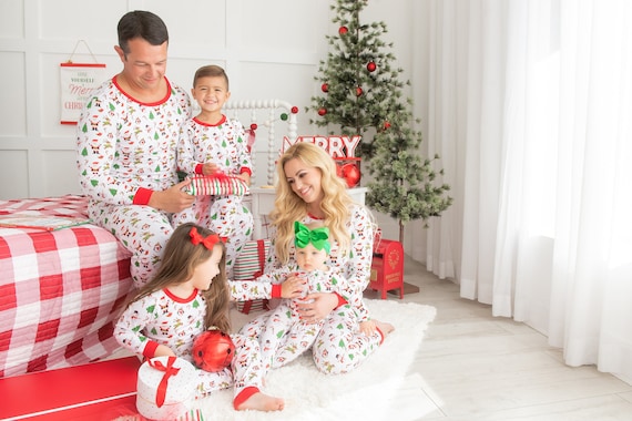 Family Matching Christmas Pajamas Sibling Pajamas Matching Christmas Pjs Santa Christmas Pajamas Christmas Pajamas Adults and Couples Etsy Canada