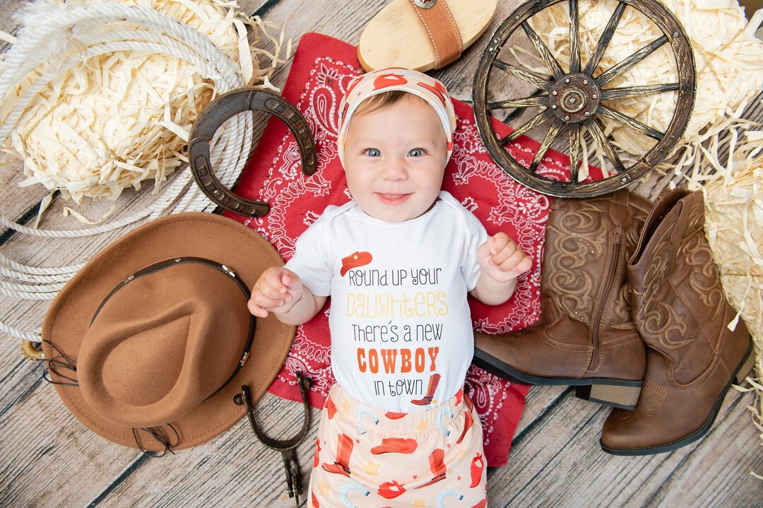 Baby Boy Cowboy Outfit/ Cowboy Outfit/ Gender Reveal / Cowboy/ Newborn