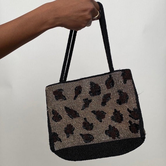 Cute vintage cheetah print beaded purse