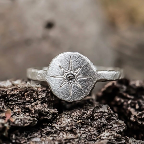 Sternring mit Champagner Diamant