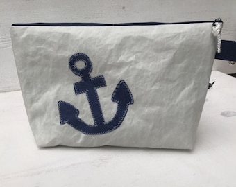 Kulturbeutel Segeltasche upcycling