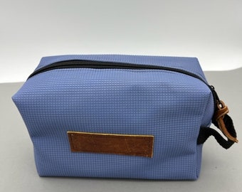 Toiletry bag men's exercise mat