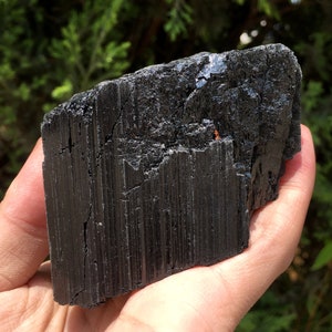 Topkwaliteit Raw Large Natural Black Tourmaline Stone/Rough Black Tourmaline Quartz/Tourmaline Mineral specimen/Black Tourmaline Chunk