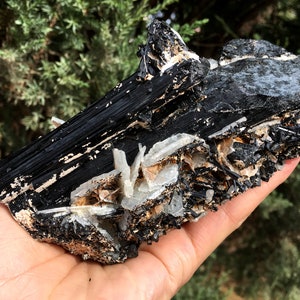 Top Quality Raw Large Natural Raw Black Tourmaline Stone/Rough Black Tourmaline Quartz/Tourmaline Mineral specimen/Black Tourmaline Chunk