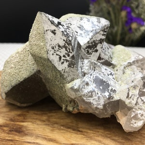 Top Large Raw black Crystal Cluster/Black Quartz Cluster/Quartz Cluster/Rough Black Abundance Crystal Plate/Healing Crystal/Energy
