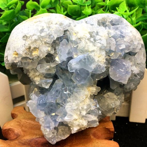 天然大型天然セレスタイトジオード ハート型/大型天然セレスタイト