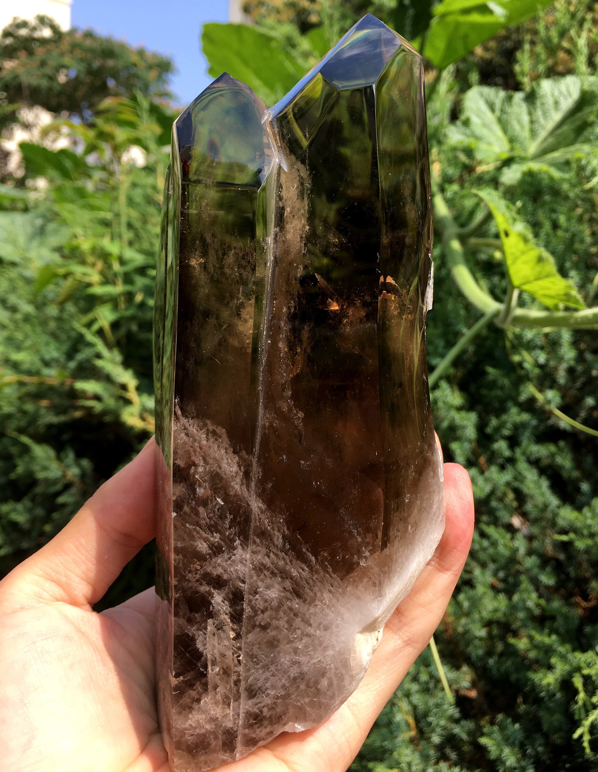 Natural Rare Clear Rainbow Smoky Crystal Quartz Point/Clear Crystal Tower/Crystal Tower/Meditation Stone/Healing Stone/Reiki/Chakra