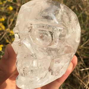 Hand carved white Crystal Quartz Skull /Large Crystal Cluster carved Skull/Home Décor/Handmade Quartz Skull/Crystal Skull Décor