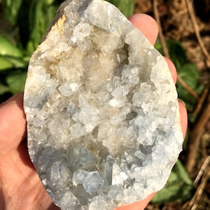 Blue Celestite/Celestite Geode/Raw Celestite/Celestite Egg/Celestite Cluster/Blue Celestite Gedode Egg/Blue Crystal/Crystal Chunk/Decor