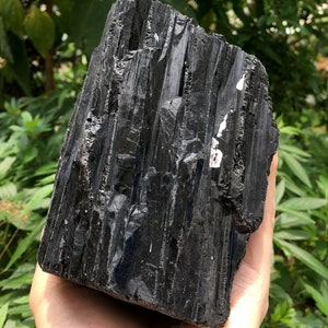 Top Quality Raw Large Natural Raw Black Tourmaline Stone/Rough Black Tourmaline Quartz/Tourmaline Mineral specimen/Black Tourmaline Chunk