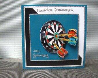 Geburtstagskarte für einen Mann mit einer Dartscheibe in weiss, schwarz,türkis