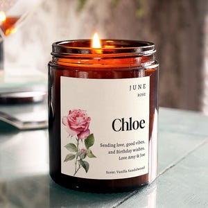 Birth Flower Gift Candle, Personalised Name Birthday Present for Friend, Mum, Sister