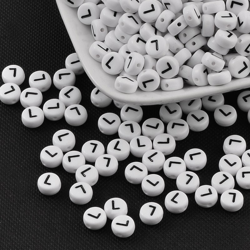 50 x acrylic beads letter L white 7 mm