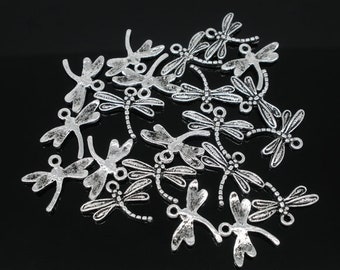 10 x Anhänger Libelle Silber 15x17mm