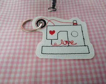 Archivo de bordado Llavero Máquina de coser 10x10