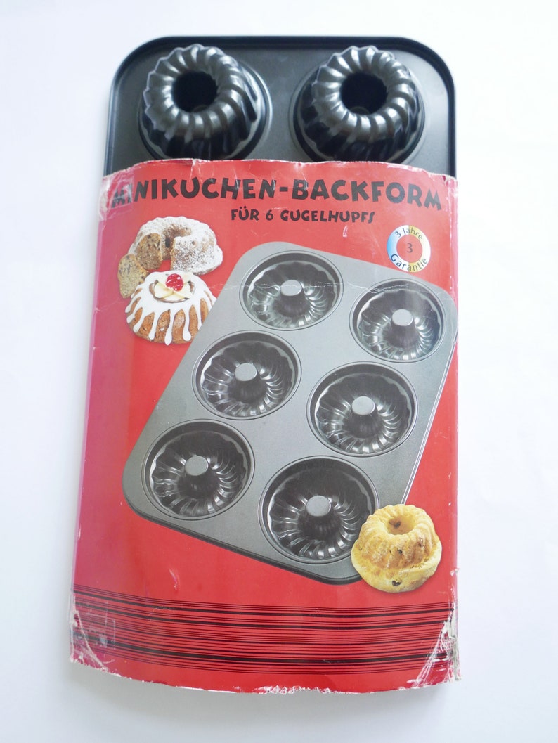 Vintage Gugelhupf Cake Mold Tray, German Ring Shaped Cake Mold for 6 ... Vintage Gugelhupf Cake Mold Tray, German Ring Shaped Cake Mold for 6 ...