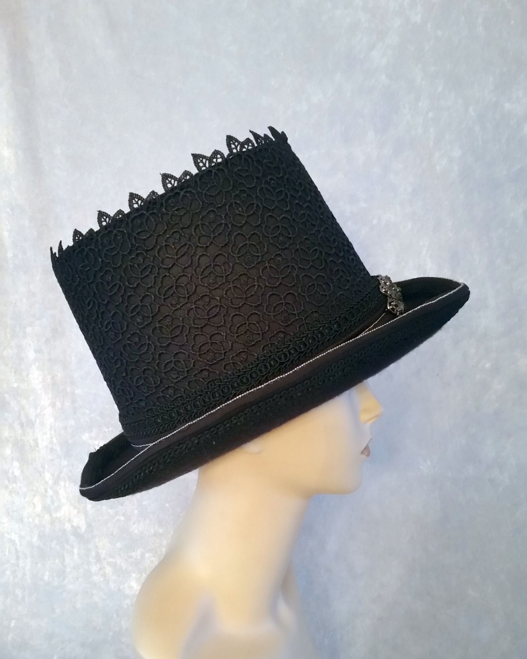 Gothic Cylinder With Lace Cylinder Hat Headpiece Headdress Etsy