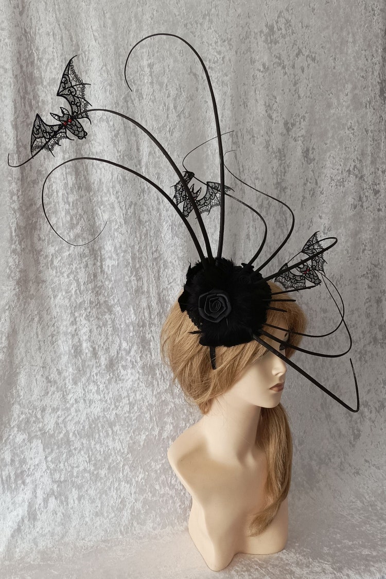 Night of the Bats, Gothic Feather Headdress, Gothic Hat, Fascinator, Kopfschmuck