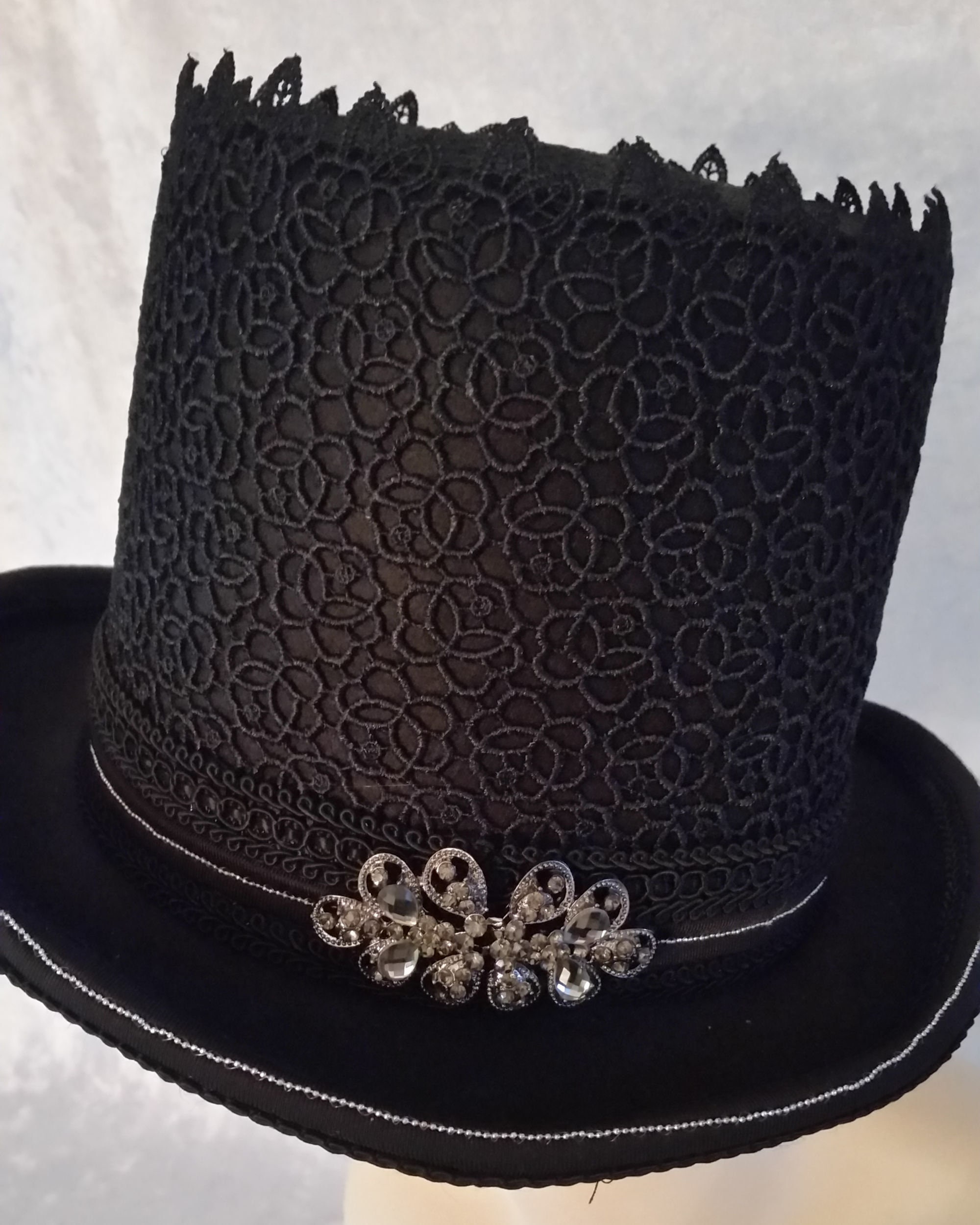 Gothic Cylinder With Lace Cylinder Hat Headpiece Headdress Etsy