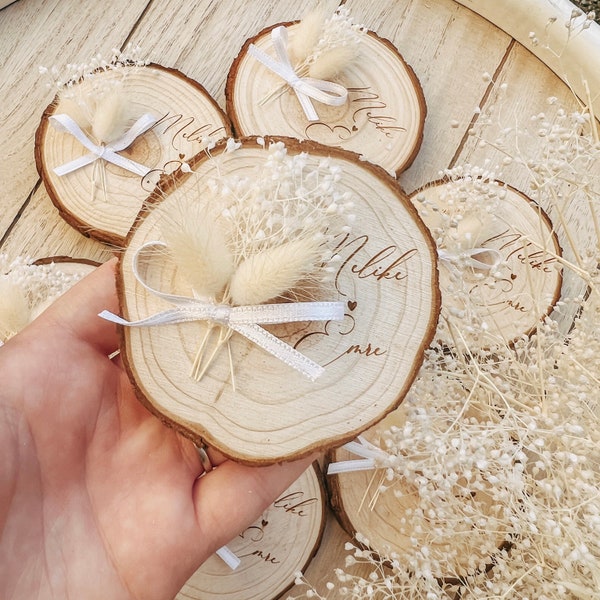 Personalized wedding guest gift, engraved wooden discs as magnets, with dried flowers & bow, registry office, Sözümüz Söz