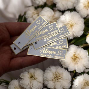 Gepersonaliseerde labels doop, communie, Mevlüt, Sünnet, gepersonaliseerd met naam & datum, metaaleffect goud, zilver of zwart