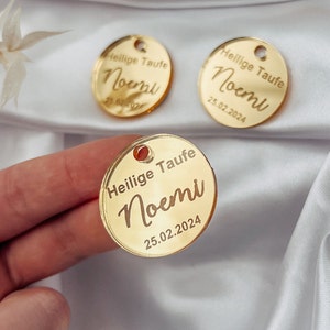 Doopsel Communie hanger in goud met gravure voor gastgeschenken & uitnodigingskaarten / doopdecoratie Heilige Doop Doop