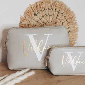 Personalized cosmetic bag with initial and name make-up bag gift wife mom sister maid of honor bridesmaid image 3