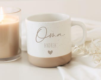 Oma Tasse mit Name & Herz – personalisierte Keramiktasse – Geschenk für Großmutter – Geburtstag, Muttertag – 360 ml – Beste Oma, Danke Oma,