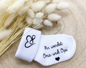 Baby sock / announce pregnancy // Surprise // You're going to be a grandma // You're going to be a dad etc. // Personalization // Offspring